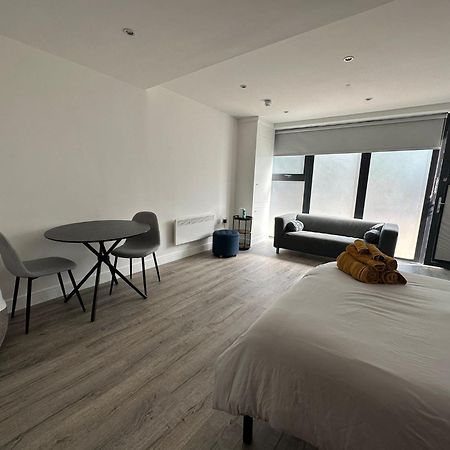 Modern Studio Flat Near Highbury & Islington Station Londres Exterior foto